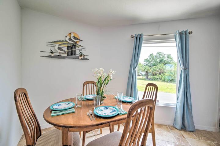 Remodeled Retreat on Homosassa River Canal!