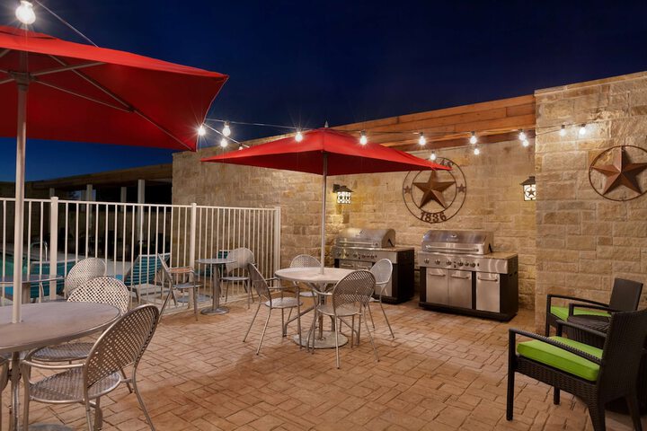 Terrace/Patio 42 of 45