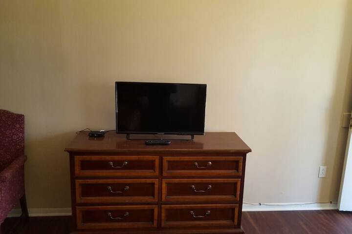 Room 13 of 23