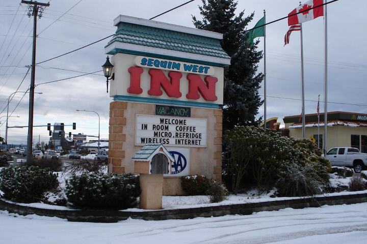 Hotel 3 of 34