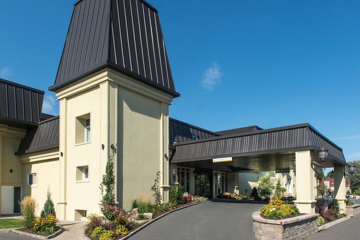Hotel 2 of 29