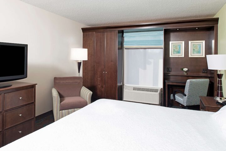 Room 34 of 44