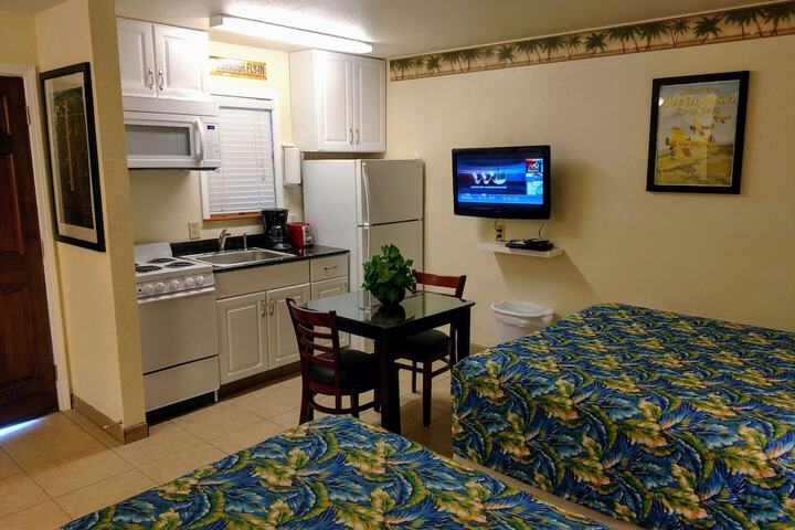 Room 40 of 49