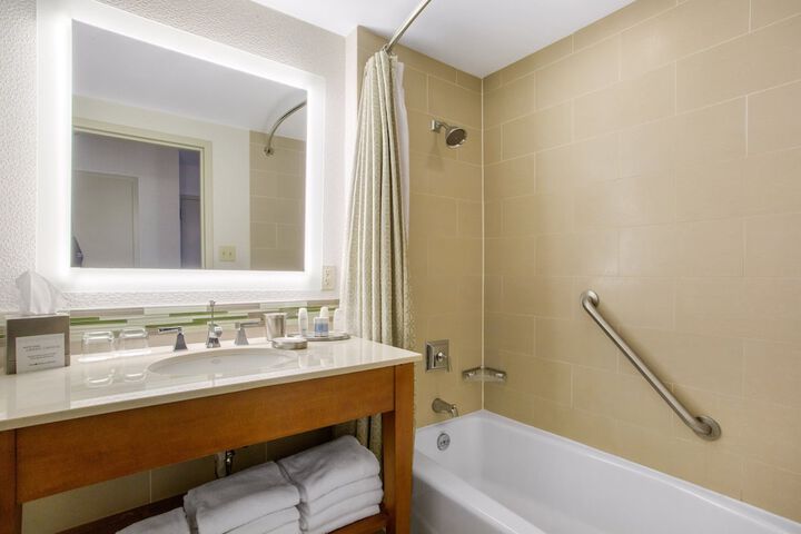 Omni Providence Hotel