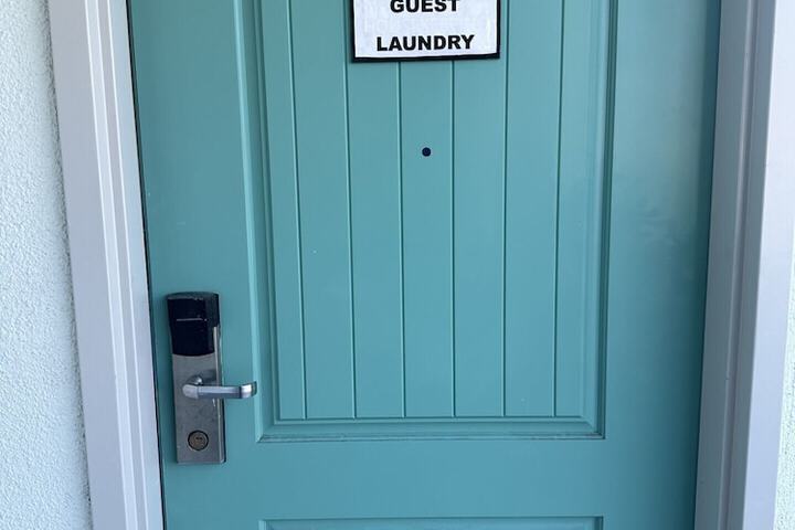 Room 53 of 103