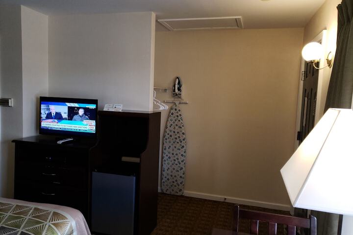Room 18 of 46