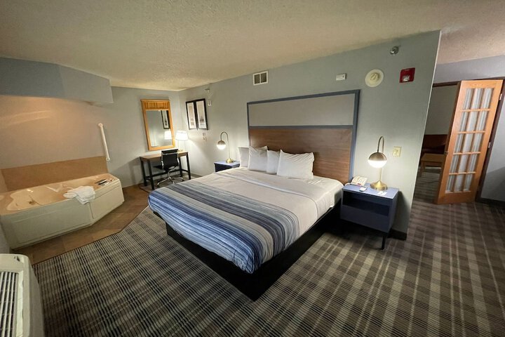 Room 77 of 111