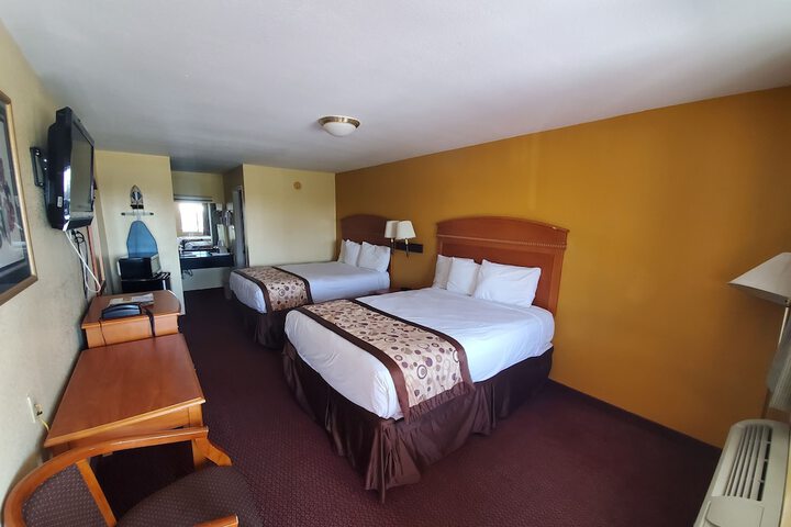 Room 20 of 34