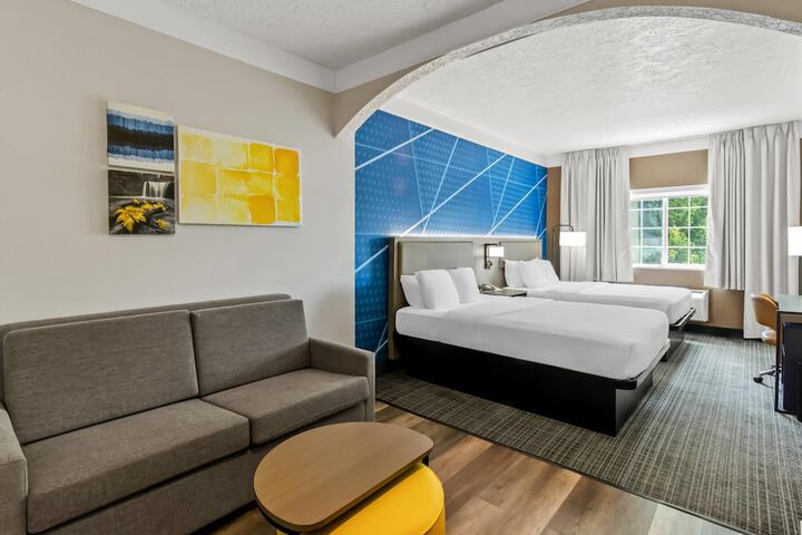 Comfort Suites Clackamas