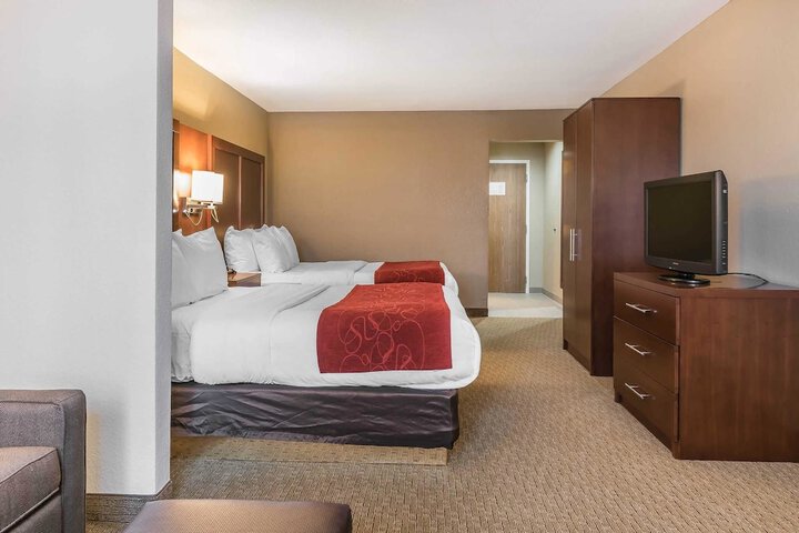 Room 35 of 48