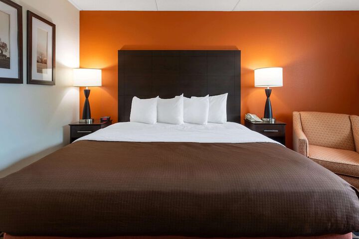 Room 18 of 31