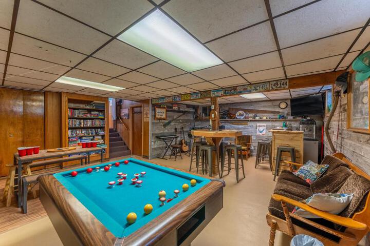 Cabin O Pines - a Family Friendly Resort