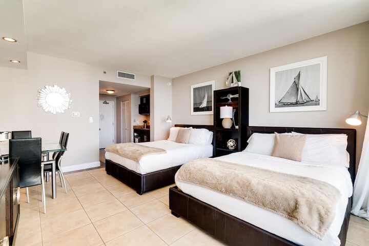 Room 21 of 45