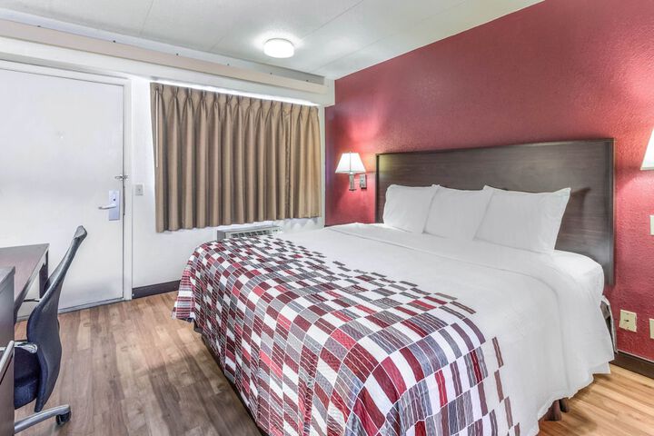 Room 14 of 27