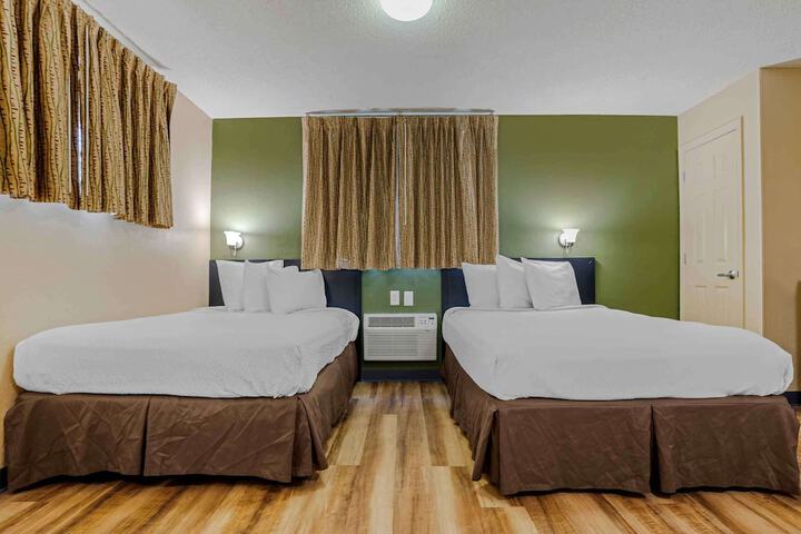 Room 15 of 26