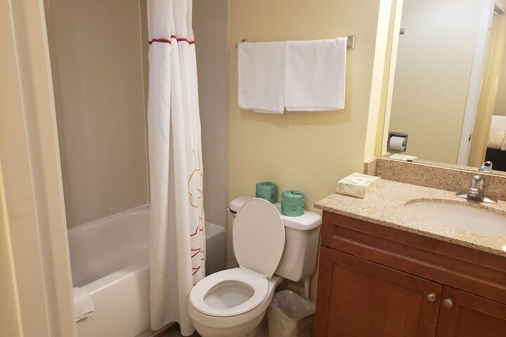 Room 15 of 41