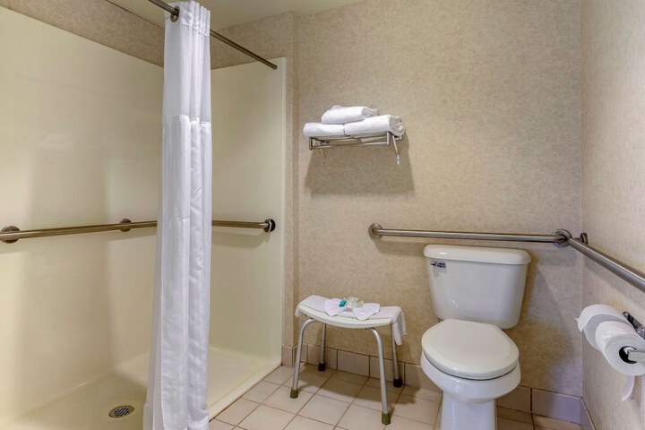 Room 20 of 65