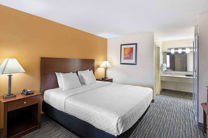 Best Western Snyder Inn