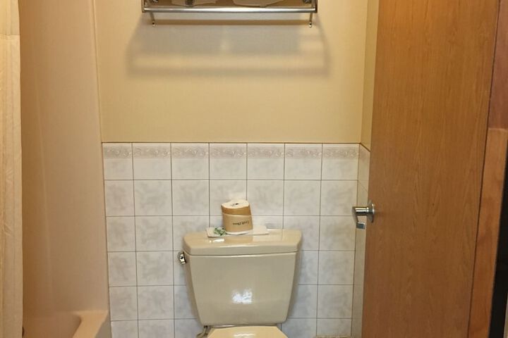 Cabot Inn & Suites
