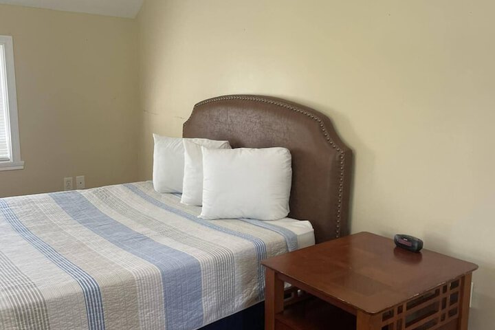 Grand Beach Inn