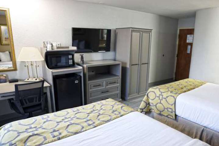 Room 41 of 124