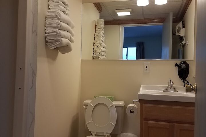 Sea Cliff House Motel