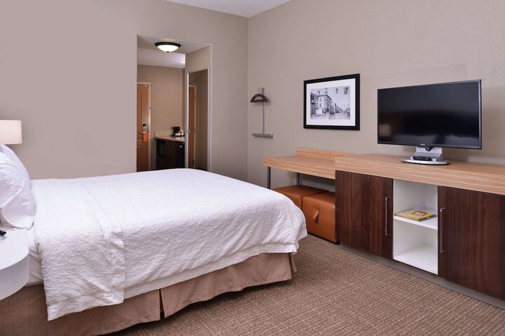 Room 21 of 53