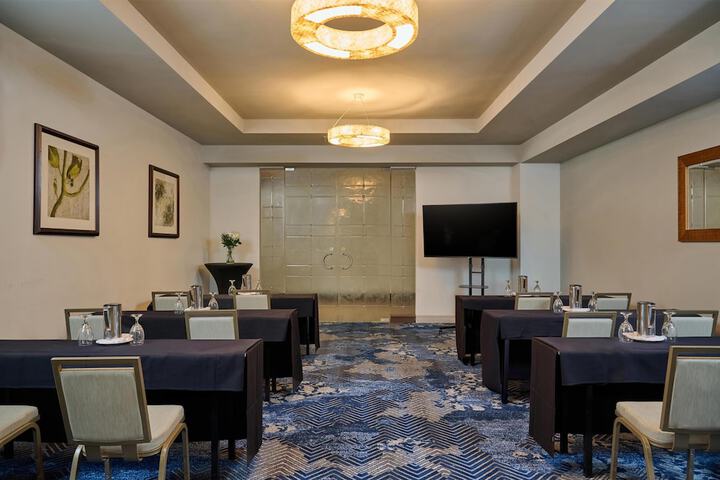 DoubleTree by Hilton Irvine - Spectrum