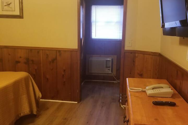 Room 55 of 137
