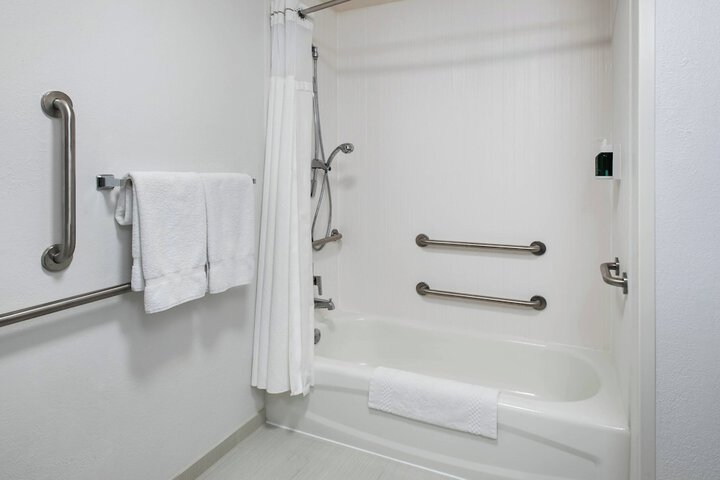 Courtyard by Marriott Rockville