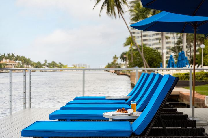 Sundeck 60 of 66