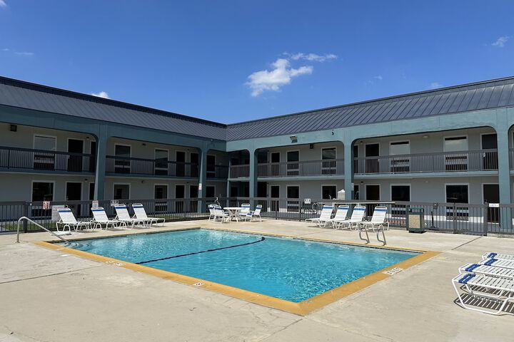 Pool 5 of 52