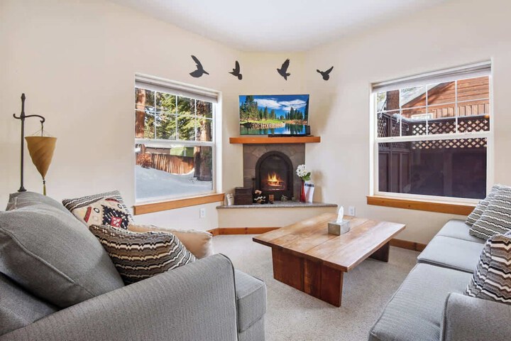 Sunny Woods Acres Near Golf & Adventure Park