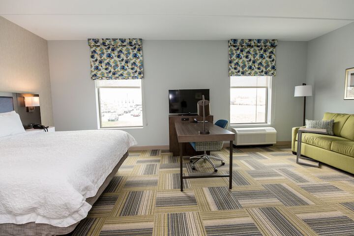 Room 55 of 66