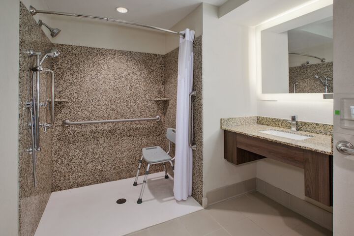 Holiday Inn Morgantown - University Area by IHG