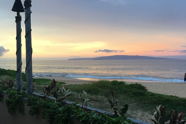 Days Inn by Wyndham Maui Oceanfront