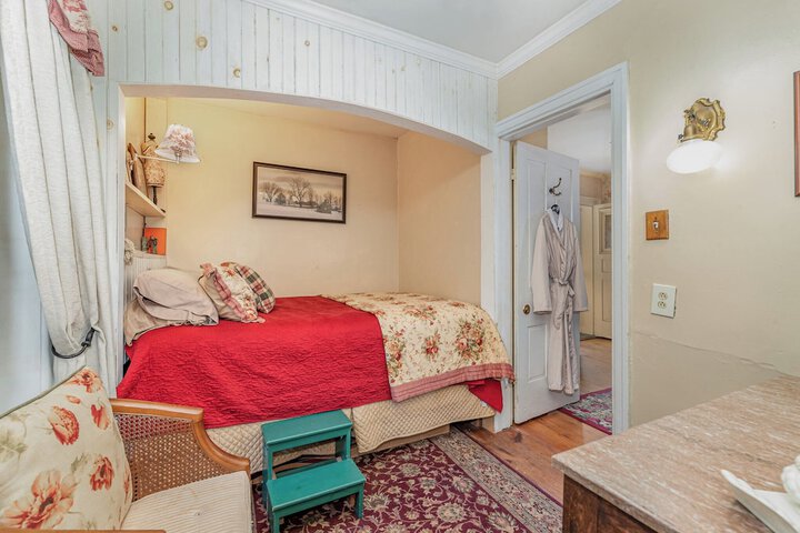 Room 40 of 58