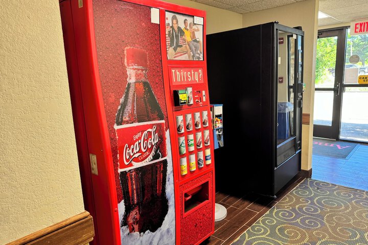 AmericInn by Wyndham Kewanee