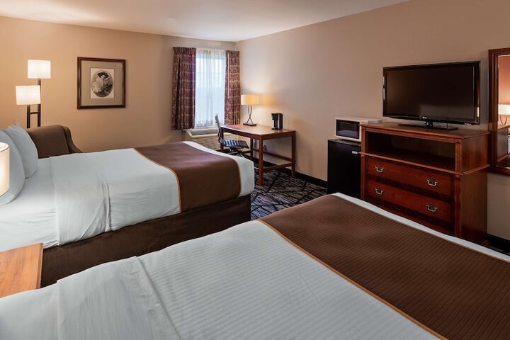 Room 15 of 28
