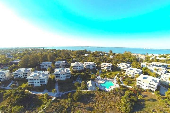 Shell Island Beach Club