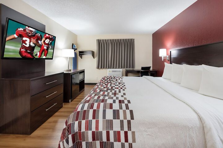 Room 15 of 38