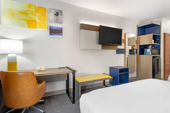 Comfort Inn & Suites Sacramento - University Area