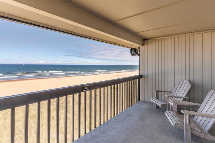 Lincoln Sands Oceanfront Resort an Ascend Collection Hotel