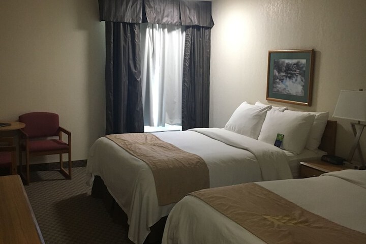 Room 53 of 72