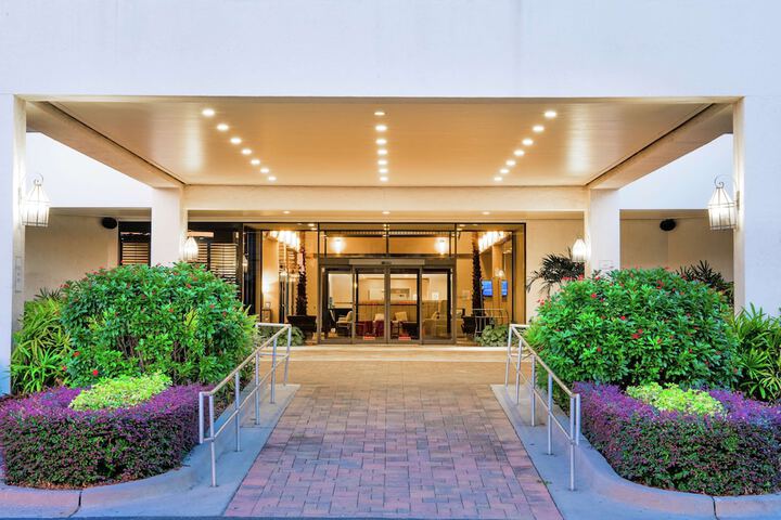 Hotel 5 of 114