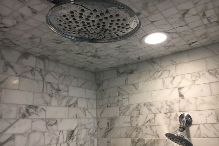 Glenmore Plaza Hotel