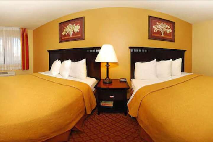 Room 19 of 33
