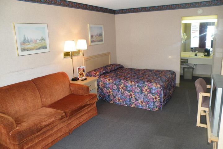 Room 35 of 39