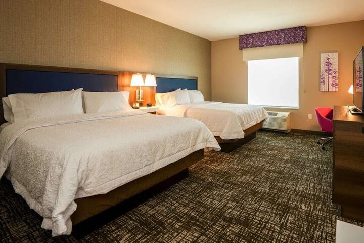 Room 48 of 62