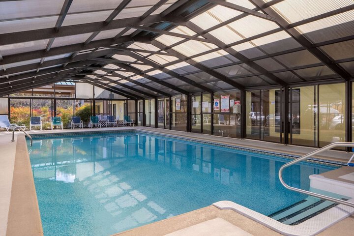 Pool 5 of 26
